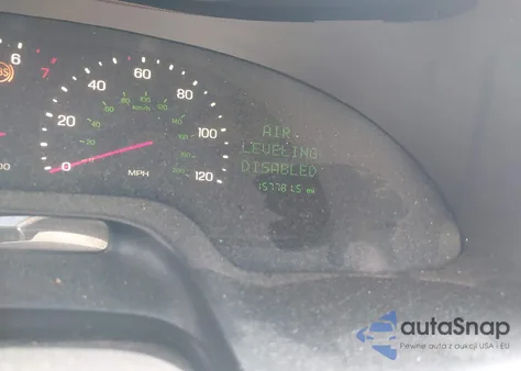 2000 Lincoln Continental z USA, uszkodzony, nr VIN 1LNHM97V0YY840446